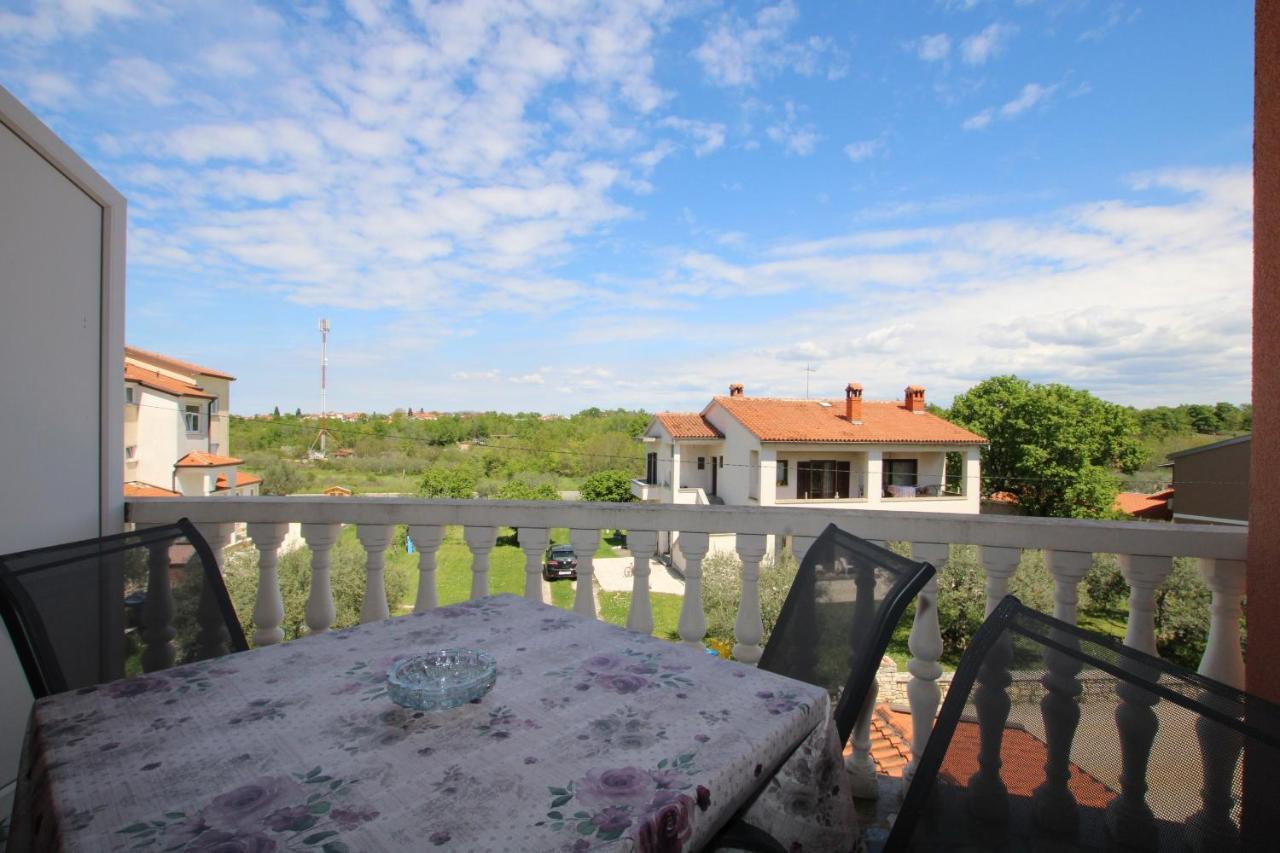 Apartments Markus Пореч Екстер'єр фото