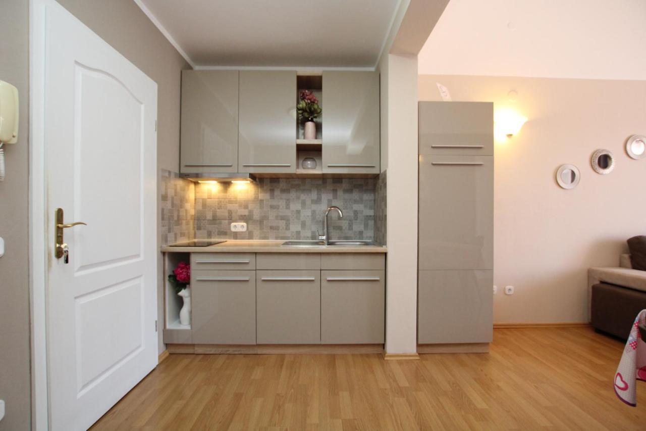 Apartments Markus Пореч Екстер'єр фото