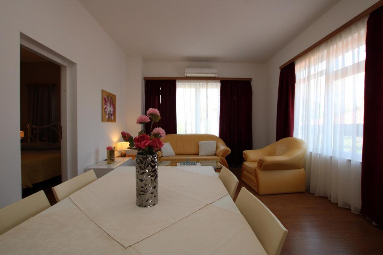Apartments Markus Пореч Екстер'єр фото