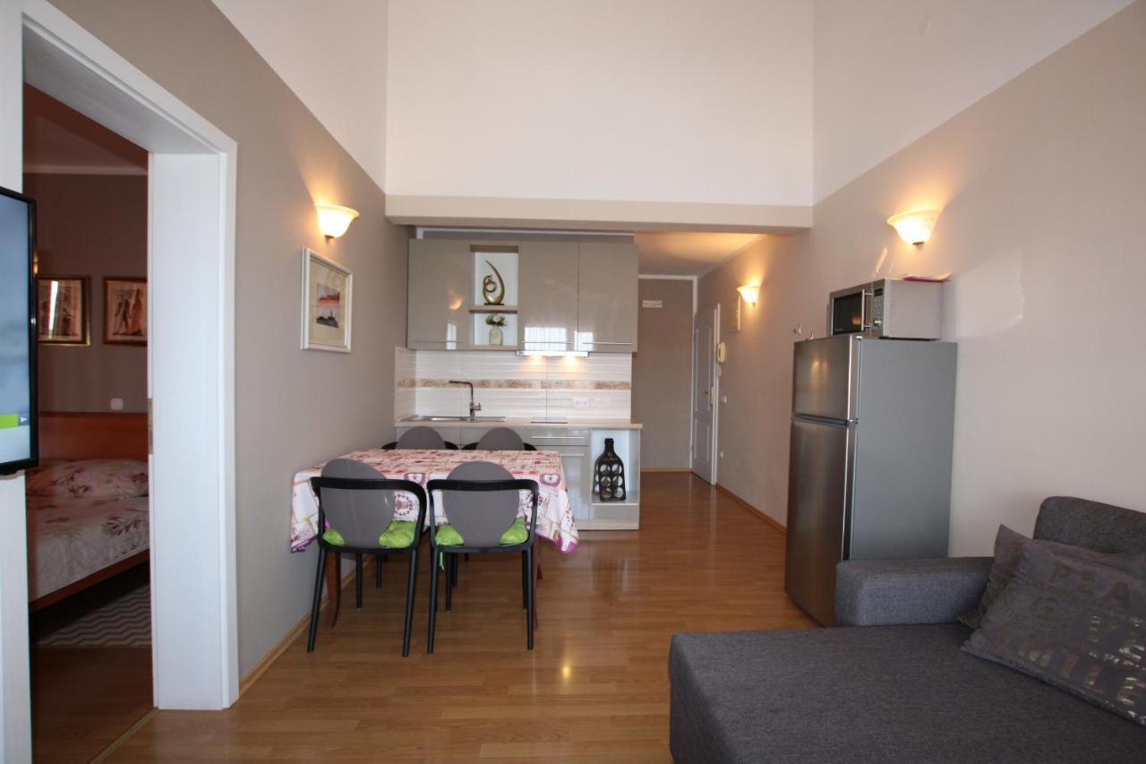 Apartments Markus Пореч Екстер'єр фото