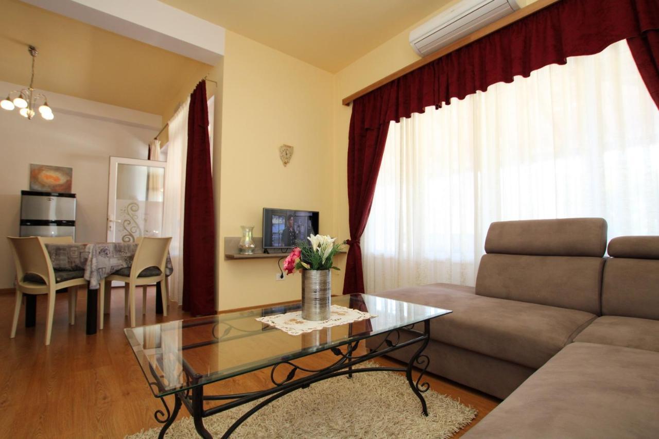 Apartments Markus Пореч Екстер'єр фото
